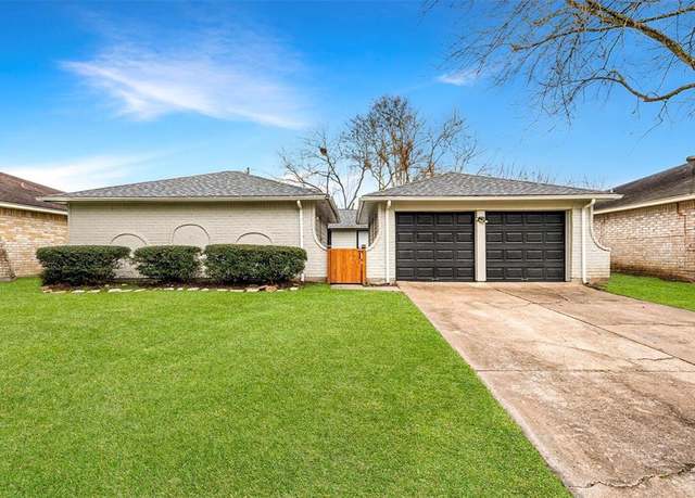 Property at 16307 Tibet Rd, Friendswood, TX 77546, 3 beds, 2 baths