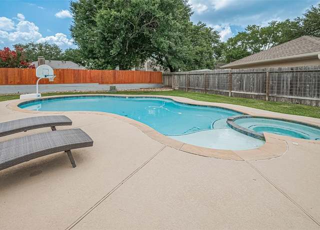 Property at 16418 Crawford St, Jersey Village, TX 77040, 3 beds, 2.5 baths
