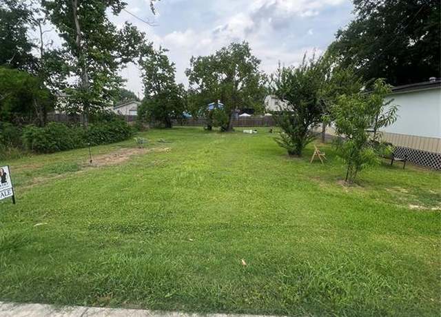 Property at 000 Waller St, Waller, TX 77484