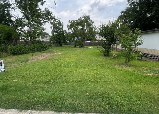Property at 000 Waller St, Waller, TX 77484