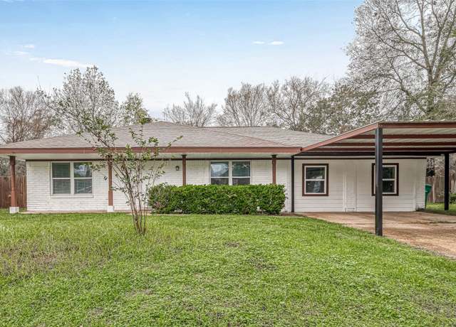 Property at 2307 N Thompson, Conroe, TX 77303, 4 beds, 2 baths