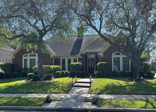 Property at 16803 Soaring Forest Dr, Pasadena, TX 77059, 4 beds, 2 baths