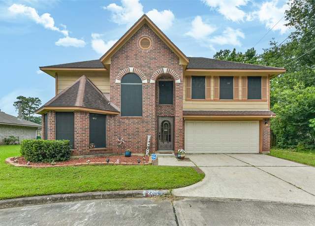 Property at 2202 Friarwood Trl, Kingwood, TX 77339, 3 beds, 2.5 baths