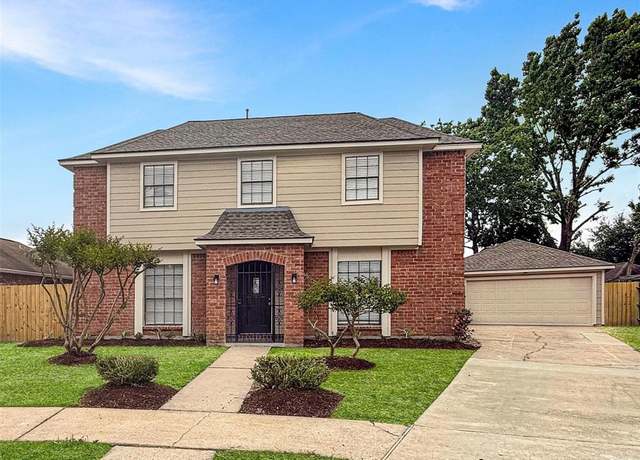 Property at 6223 Downwood Forest Dr, Houston, TX 77088, 4 beds, 2.5 baths