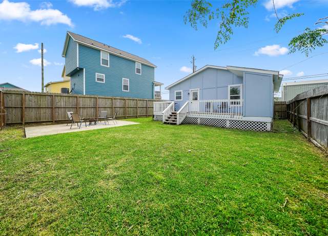 Property at 2008 71st St, Galveston, TX 77551, 2 beds, 1 bath