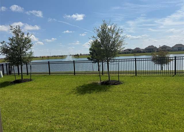 Property at 1224 Garden Jade Dr, Katy, TX 77493, 4 beds, 3.5 baths