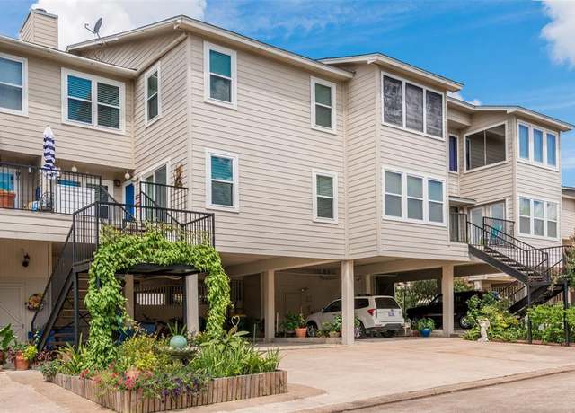 Property at 1907 Glencove Dr, Seabrook, TX 77586, 2 beds, 2.5 baths