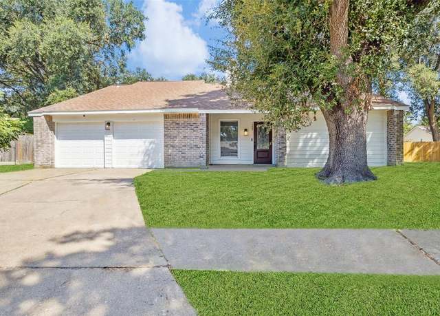 Property at 16007 Soma Dr, Houston, TX 77083, 3 beds, 2 baths