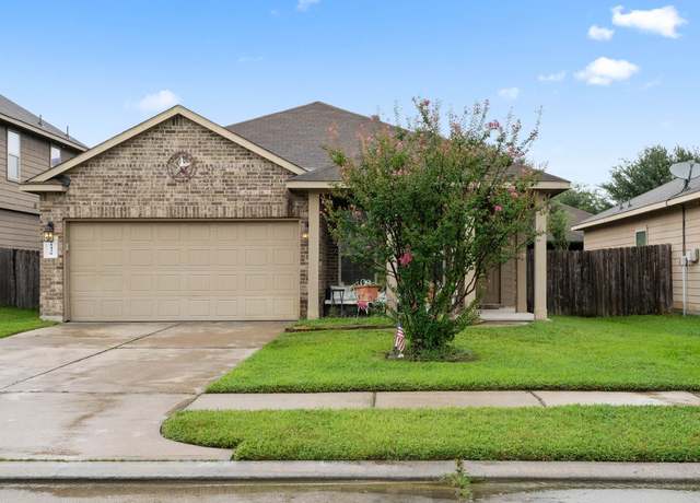 Property at 11430 Barbican Ct, Conroe, TX 77304, 3 beds, 2 baths