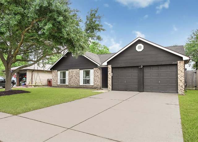 Property at 2539 Orion Dr, League City, TX 77573, 3 beds, 2 baths