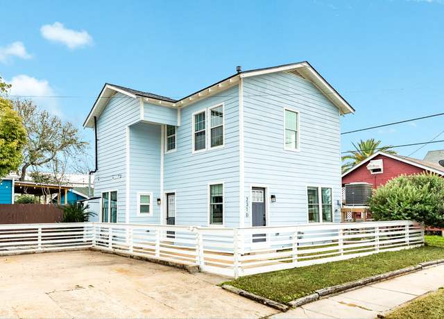 Property at 2310 42nd St, Galveston, TX 77550, 3 beds, 2 baths