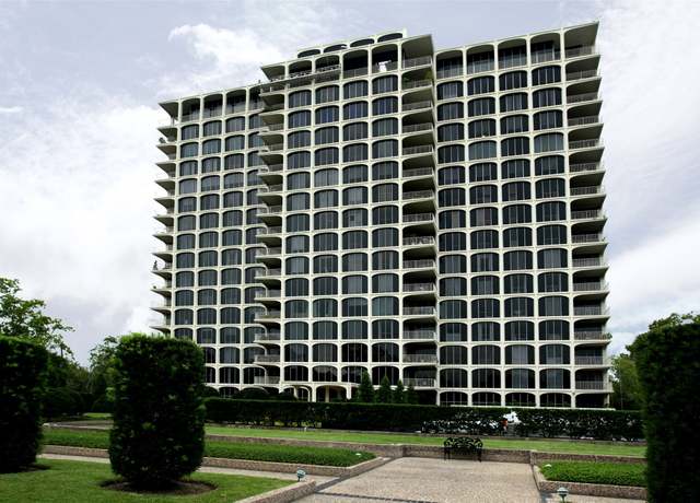 Property at 3711 San Felipe St Unit 8D, Houston, TX 77027, 1 bed, 1 bath
