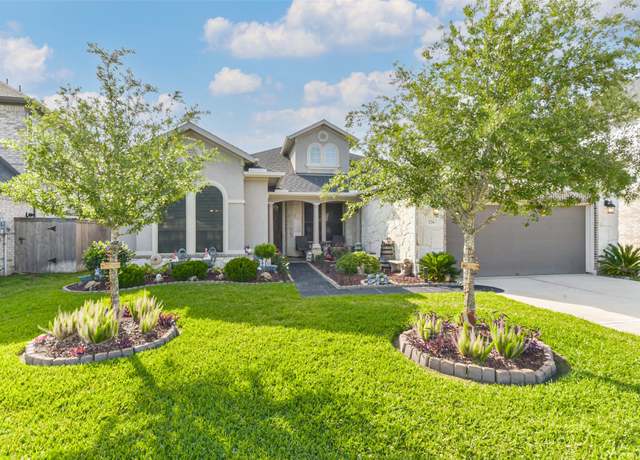 Property at 778 Corbin Crest Trl, La Porte, TX 77571, 4 beds, 3 baths