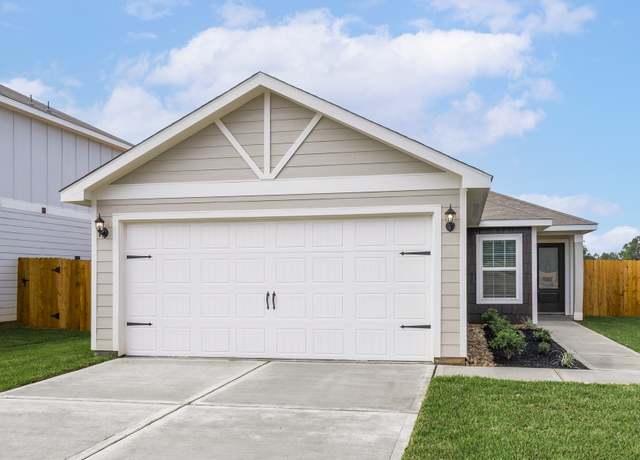 Property at 15842 Berry Hill Dr, Conroe, TX 77303, 3 beds, 2 baths