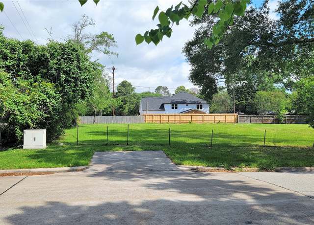 Property at 9746 Cedardale Dr, Houston, TX 77055