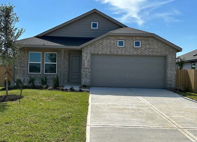 Property at 318 Emma St, Angleton, TX 77515, 3 beds, 2 baths