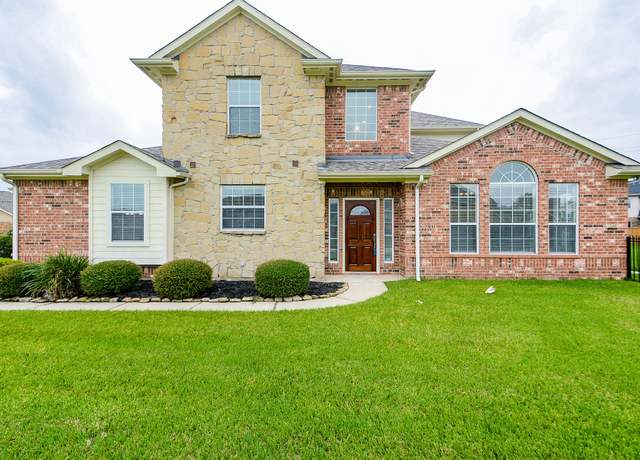 Property at 18702 Cypress Loch Dr, Spring, TX 77379, 3 beds, 2.5 baths