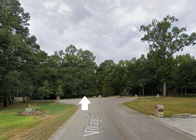 Property at 28812 Village Bnd, Magnolia, TX 77355