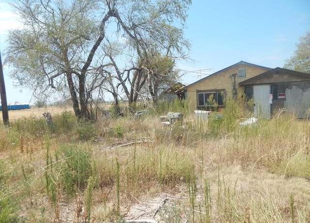 Property at 800 8th St, Lockney, TX 79241, 3 beds, 1 bath