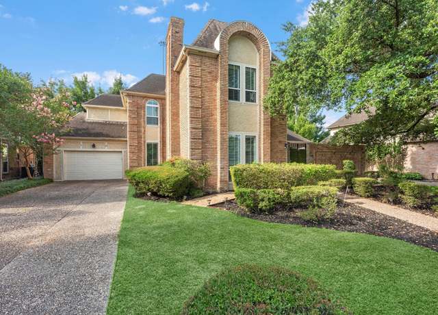 Property at 13 Hickory Shadows Dr, Houston, TX 77055, 4 beds, 3.5 baths