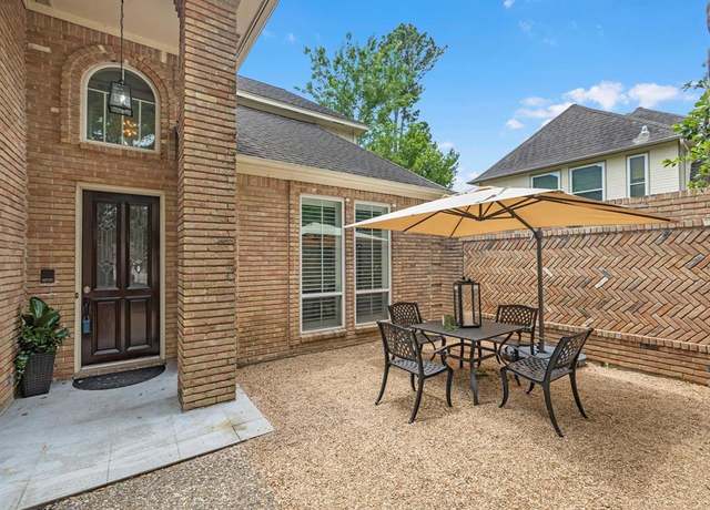 Property at 13 Hickory Shadows Dr, Houston, TX 77055, 4 beds, 3.5 baths