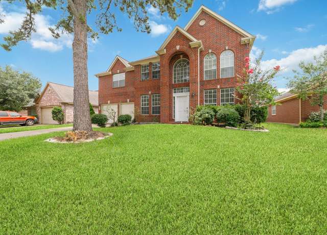 Property at 9715 Trailing Moss Dr, Houston, TX 77064, 4 beds, 2.5 baths