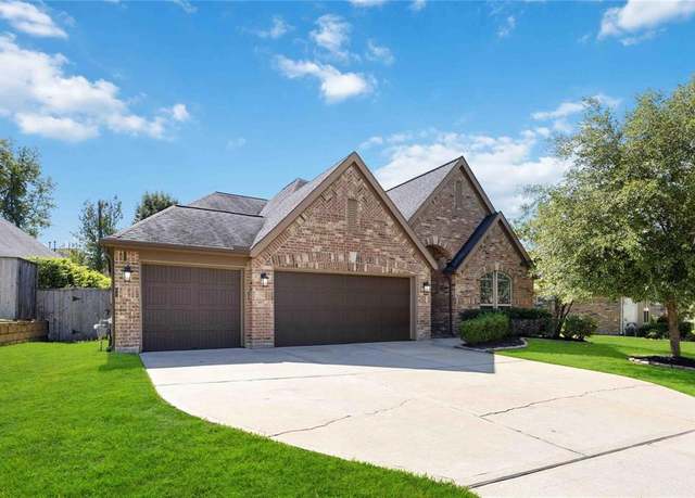 Property at 115 Pine Crest Cir, Montgomery, TX 77316, 4 beds, 3 baths