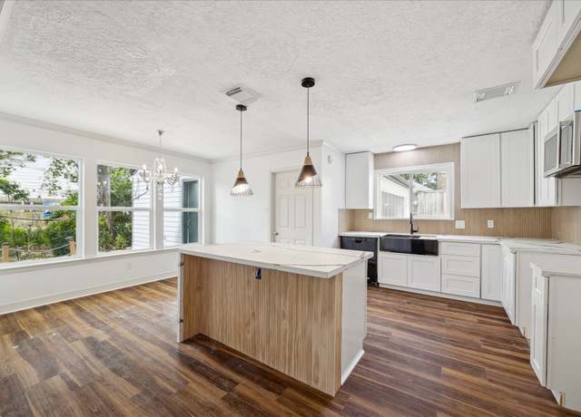 Property at 15607 Dawnbrook Dr, Houston, TX 77068, 4 beds, 2.5 baths