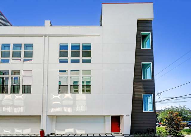 Property at 1170 W 19th St, Houston, TX 77008, 3 beds, 3.5 baths
