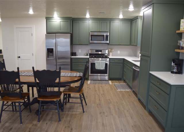 Property at 237 Shawnee Dr, Onalaska, TX 77360, 2 beds, 2 baths