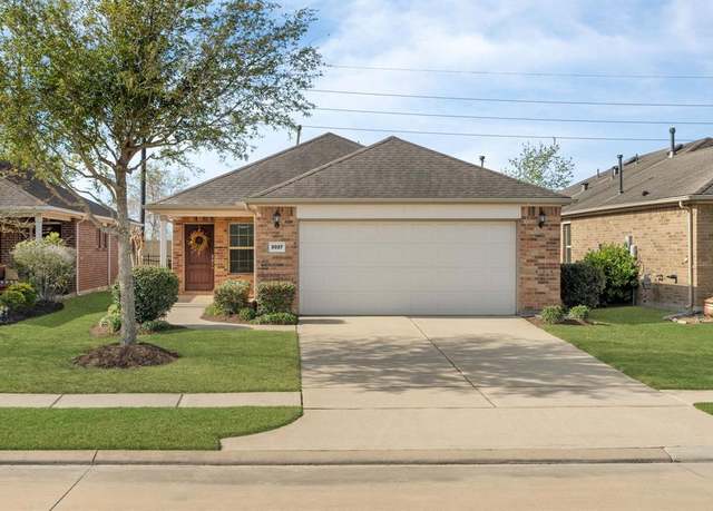 Property at 3027 Dandelion Dr, Richmond, TX 77469, 3 beds, 2 baths