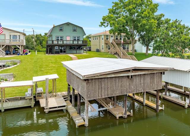 Property at 5347 County Road 868e, Brazoria, TX 77422, 4 beds, 2.5 baths