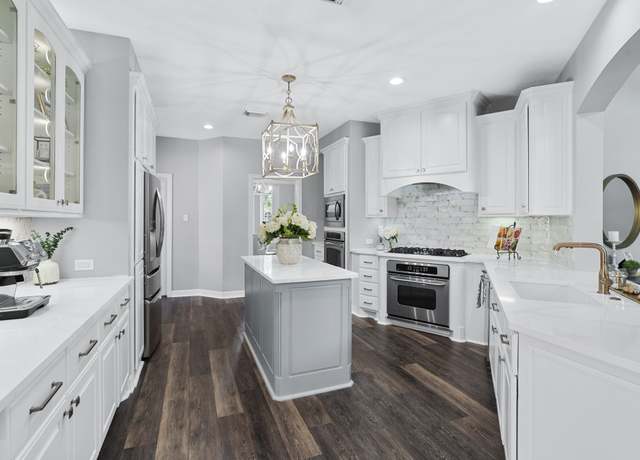 Property at 8523 Stones Throw Ln, Missouri City, TX 77459, 4 beds, 5 baths