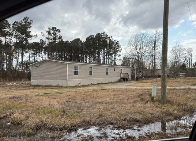 Property at 1656 County Road 3479a, Cleveland, TX 77327, 5 beds, 3 baths