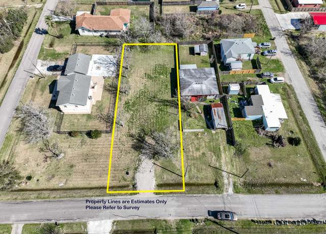 Property at 510 Broadway, San Leon, TX 77539