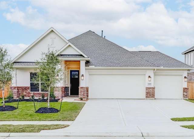Property at 1509 Delaware Dr, Dayton, TX 77535, 4 beds, 3 baths