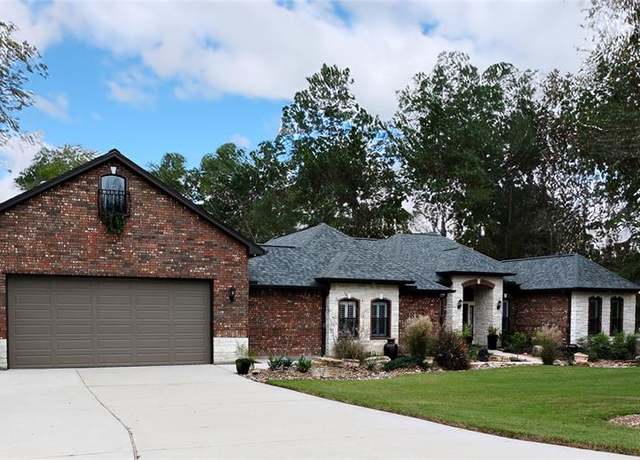 Property at 4045 Highland Pass, Montgomery, TX 77316, 3 beds, 2.5 baths