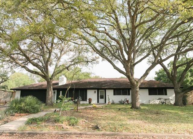Property at 3917 Wickersham St, Bay City, TX 77414, 3 beds, 2 baths