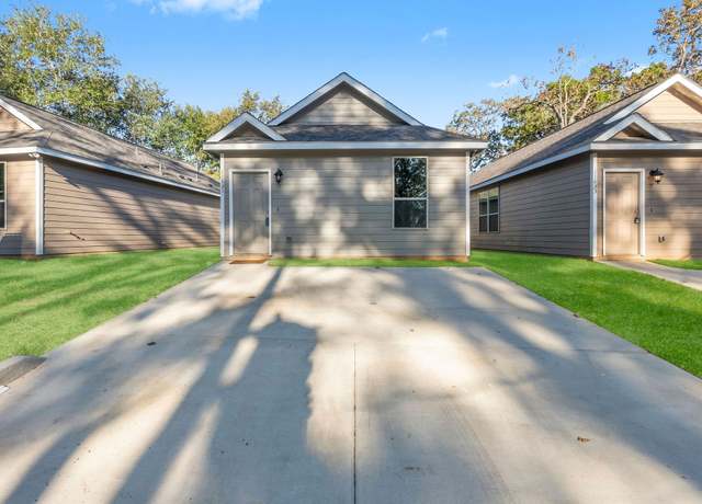 Property at 11631 Vistawood, Willis, TX 77318, 3 beds, 2 baths