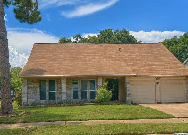 Property at 3203 Sedgeborough Cir, Katy, TX 77449, 3 beds, 2.5 baths