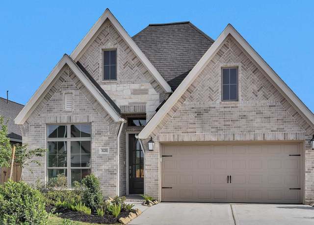 Property at 31211 Riley Heights Dr, Fulshear, TX 77441, 4 beds, 3 baths