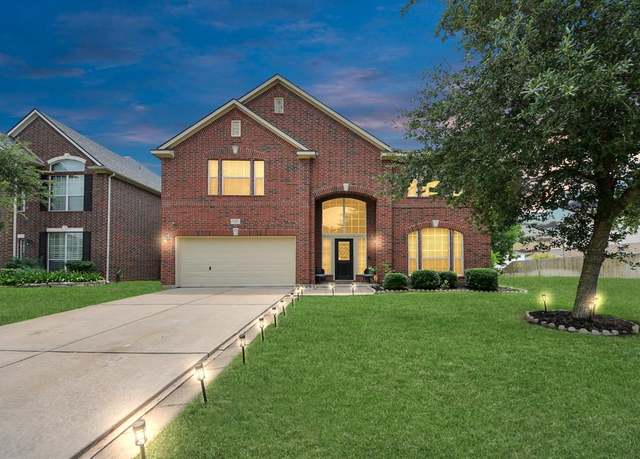 Property at 11311 Burmese Ln, Sugar Land, TX 77478, 5 beds, 3.5 baths
