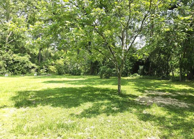 Property at 110B S Beatty Ave, Livingston, TX 77351, 1 bed, 1 bath