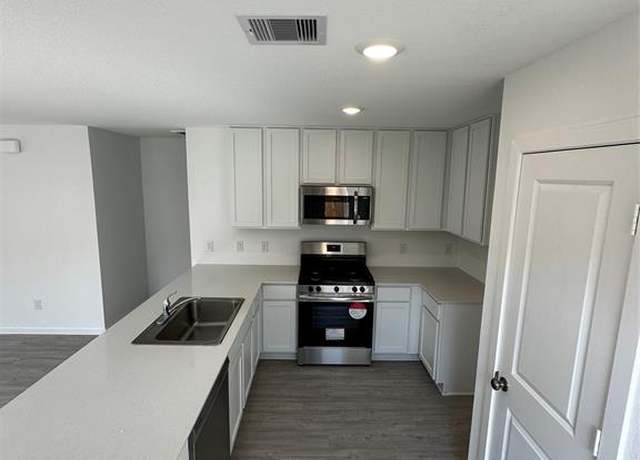 Property at 18728 Barrichello Dr, Conroe, TX 77306, 3 beds, 2 baths