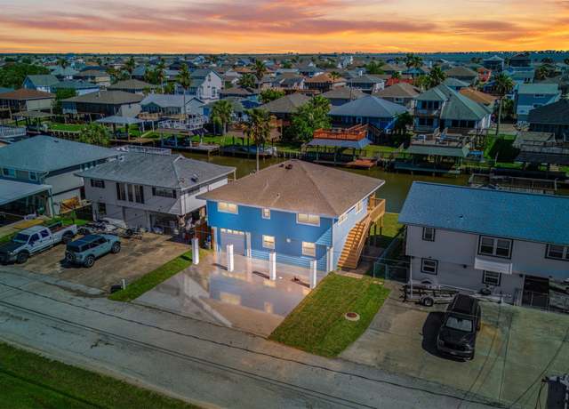 Property at 545 Pompano St, Bayou Vista, TX 77563, 2 beds, 2 baths