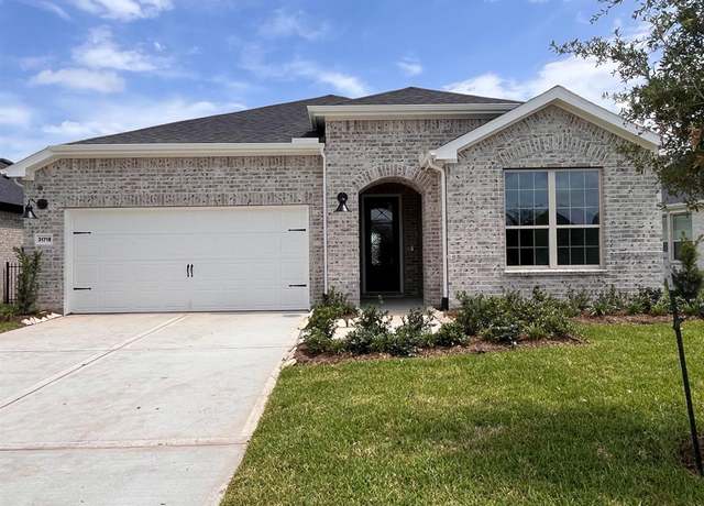 Property at 31718 Destination Dr, Fulshear, TX 77441, 2 beds, 2.5 baths