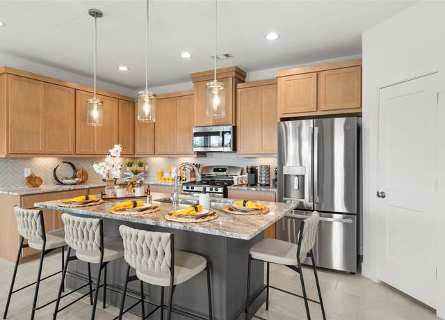 Property at 158 West Coralburst Loop, Montgomery, TX 77316, 3 beds, 2 baths