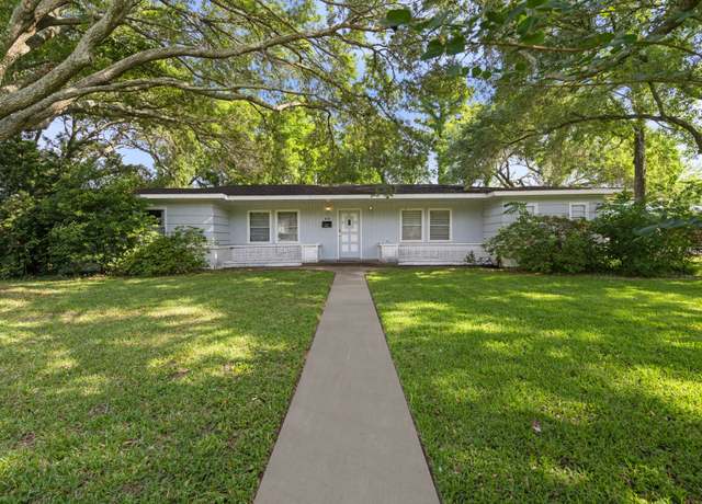 Property at 815 Iwo St, Alvin, TX 77511, 4 beds, 2.5 baths