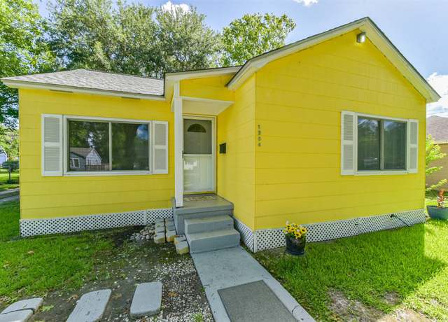 Property at 1204 Adams St, Baytown, TX 77520, 2 beds, 1 bath