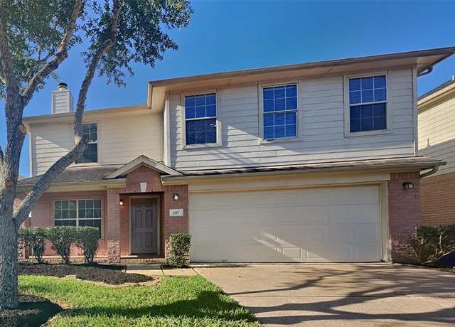 Property at 107 Rodeo Dr, Manvel, TX 77578, 4 beds, 2.5 baths